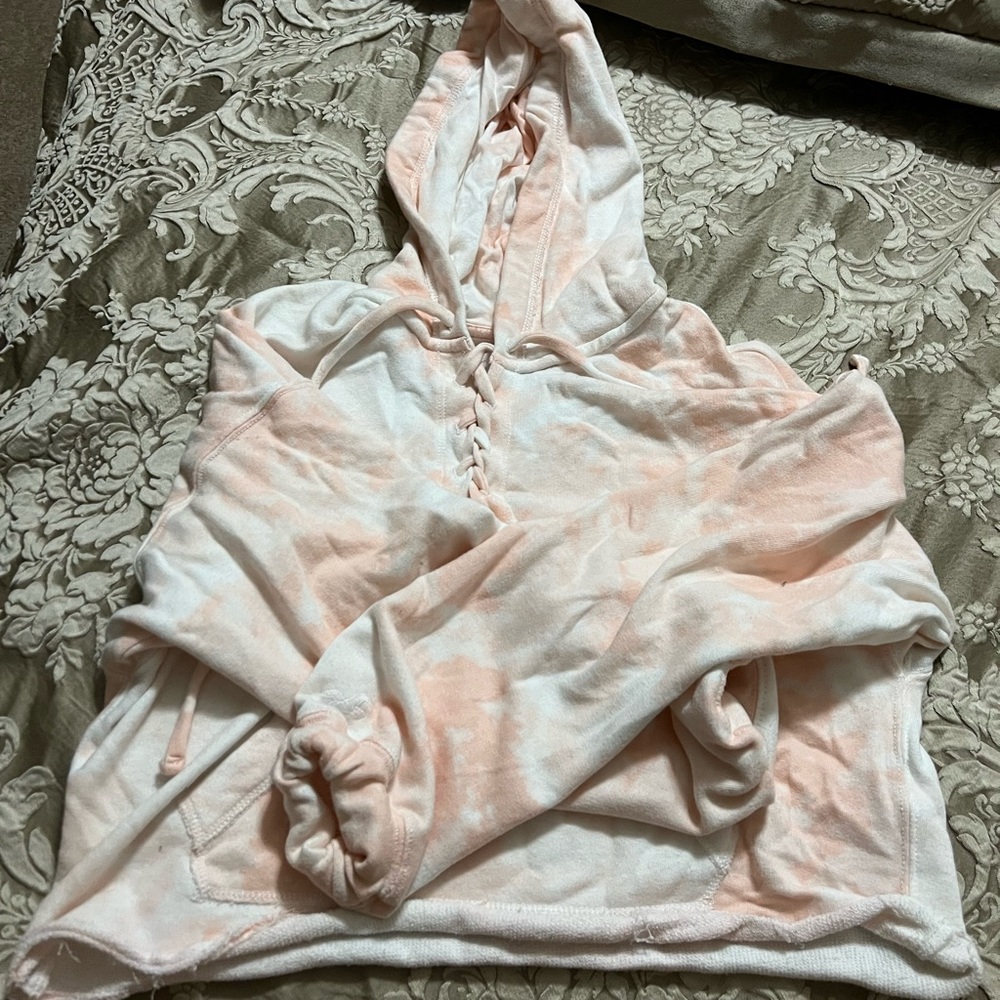 Size small tie dye orange and white cropped hoodie never worn